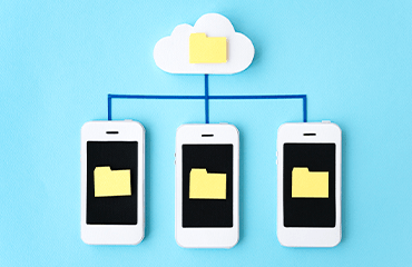 Diagram showing phones getting file from cloud